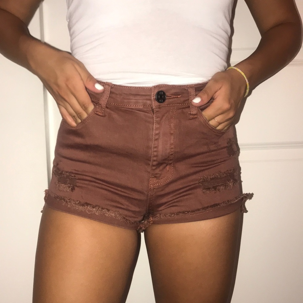 HIGH RISE SHORTS